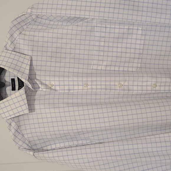 Mens Collared Button Down - Picture 3 of 6